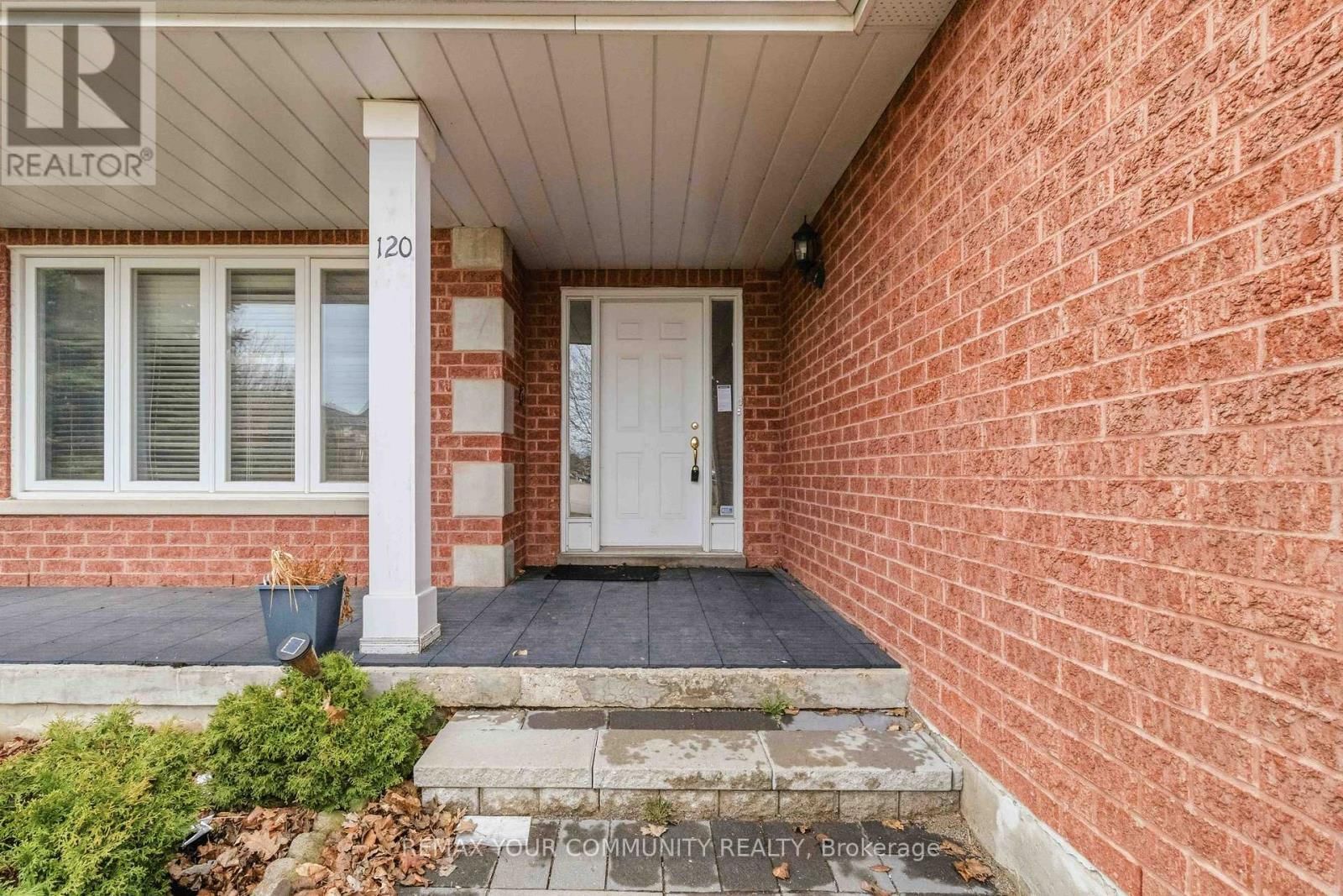 120 SHAFTSBURY AVENUE Image 2