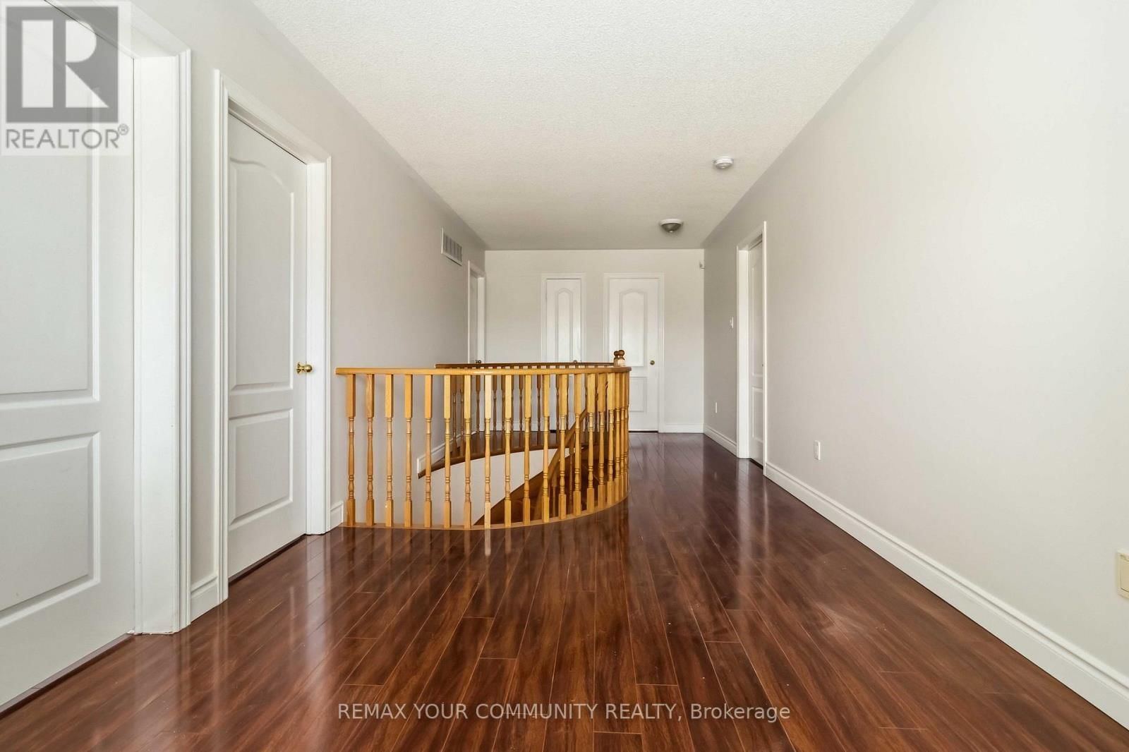 120 SHAFTSBURY AVENUE Image 29