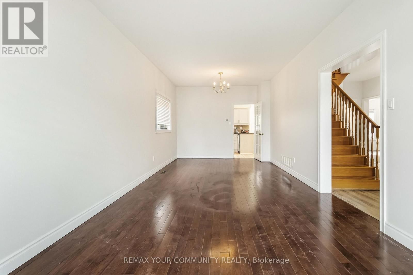 120 SHAFTSBURY AVENUE Image 5