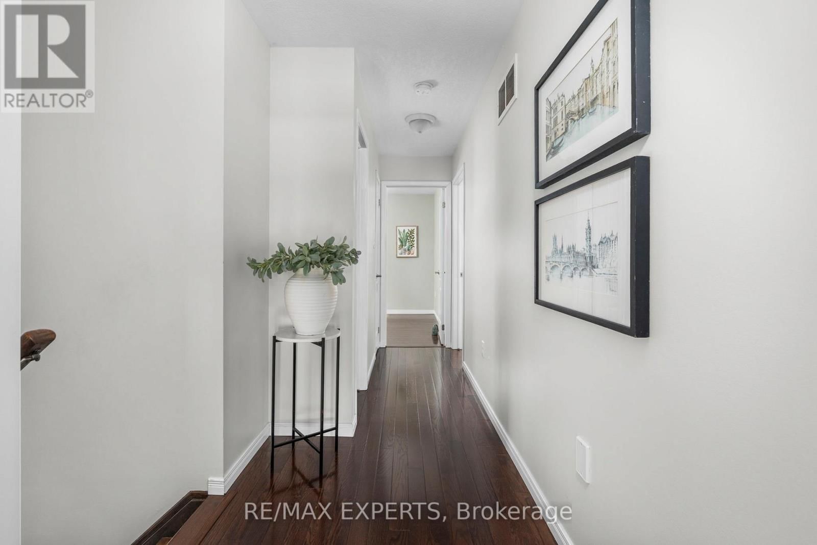 2174 TAGGART COURT Image 25