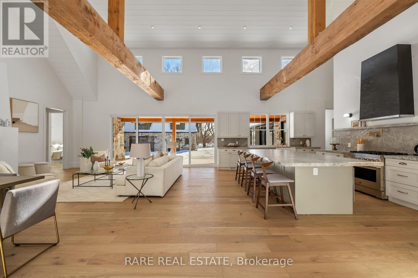 1109 2ND LINE Image 1