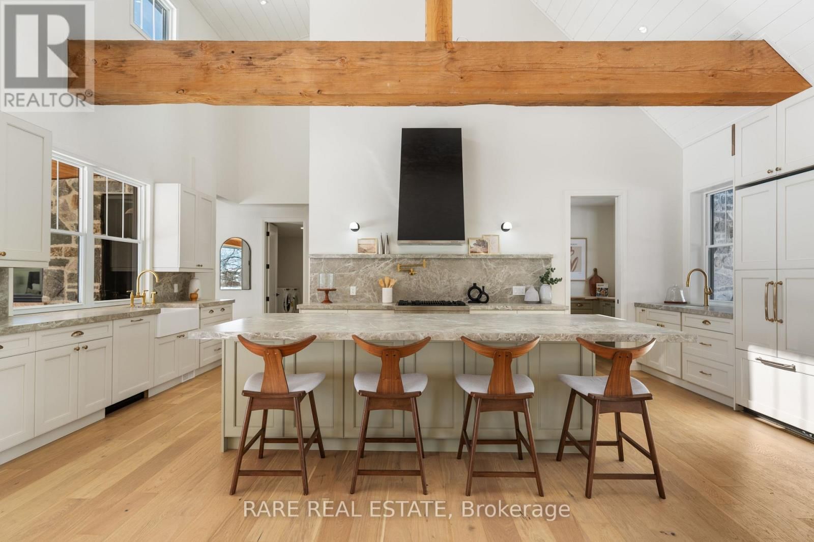 1109 2ND LINE Image 6