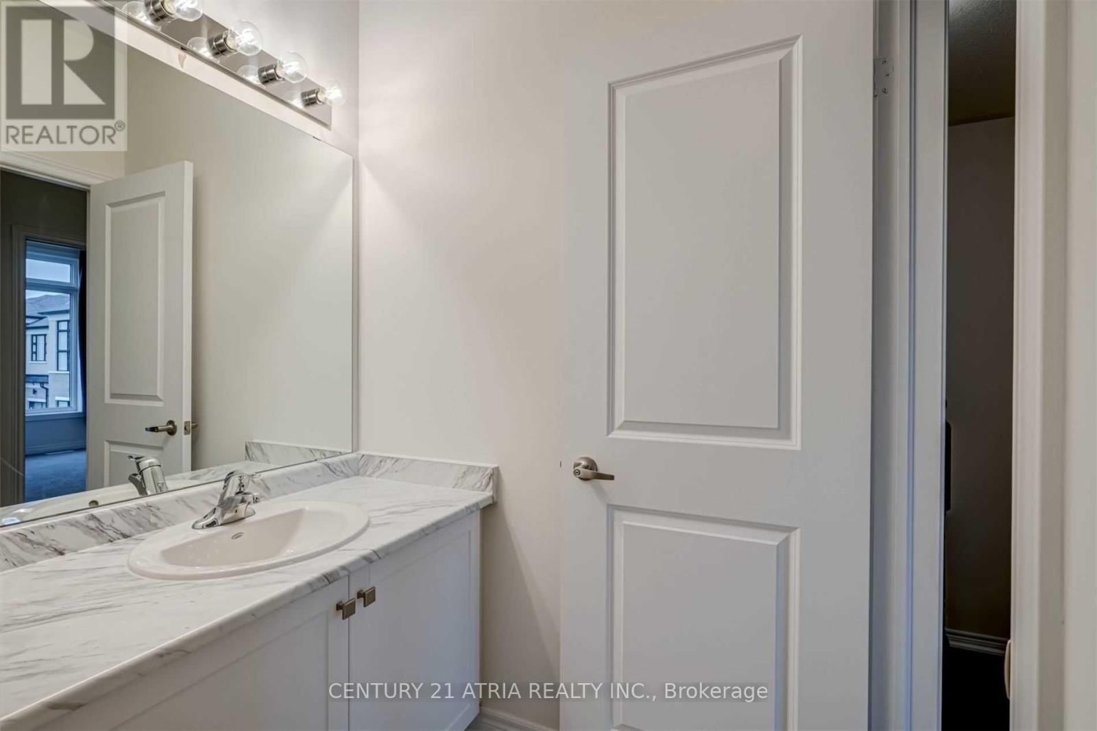 22 HEWISON AVENUE Image 35