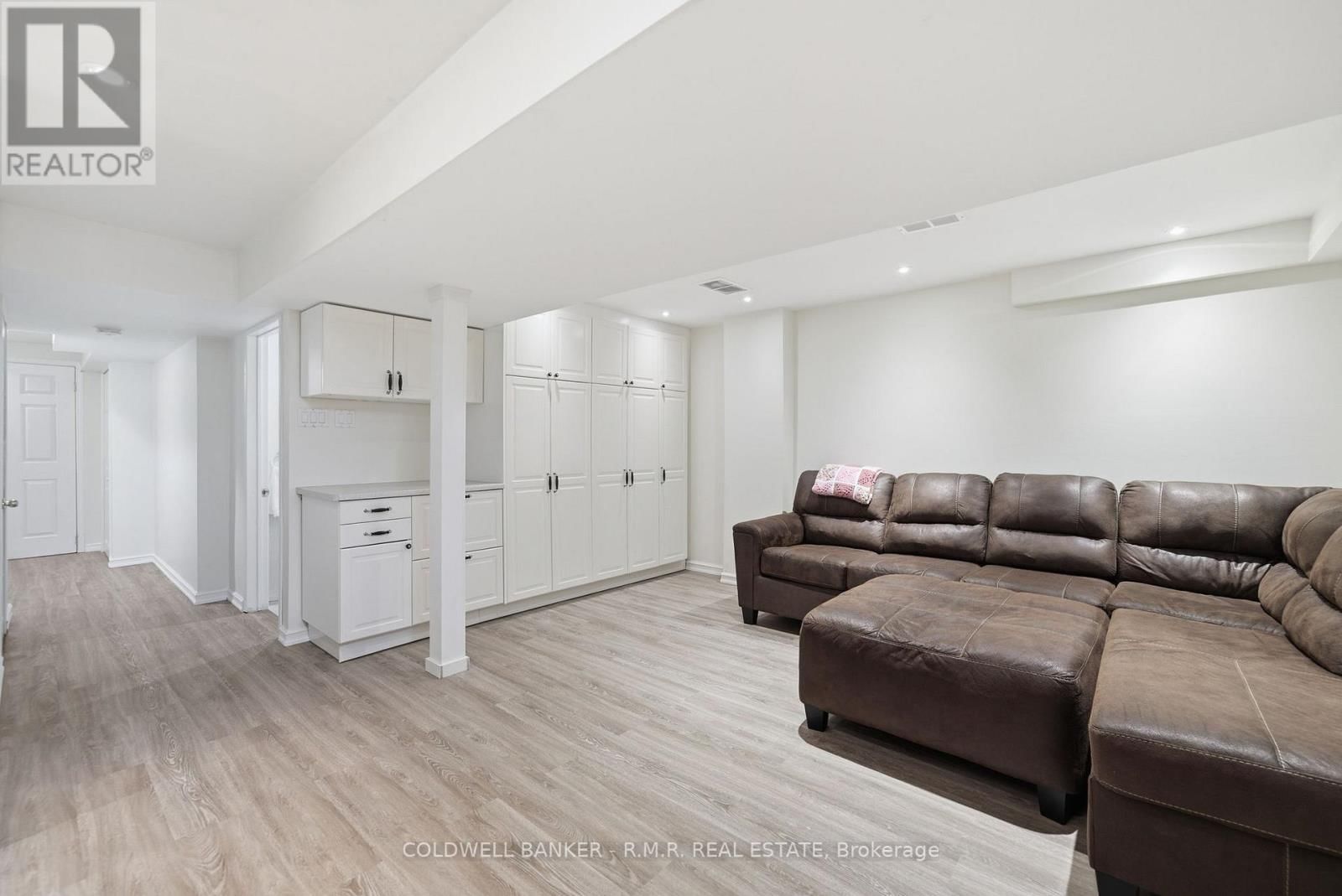 36 WHELER COURT Image 23