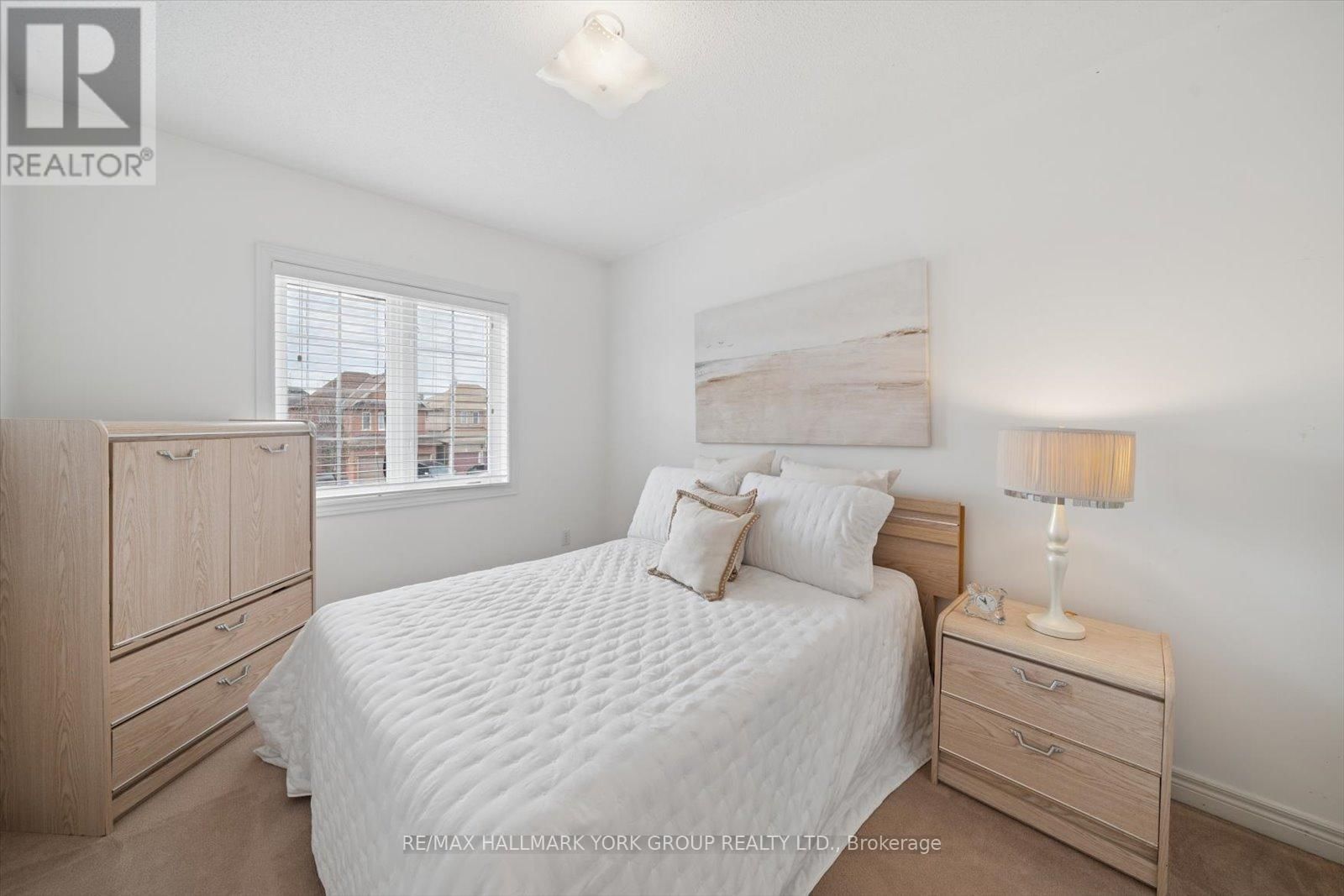 30 JORDANRAY BOULEVARD Image 33