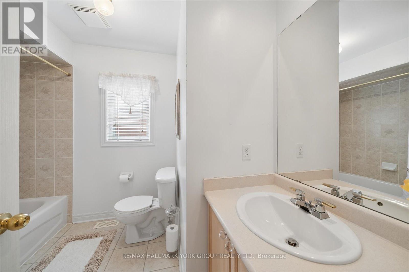 30 JORDANRAY BOULEVARD Image 36