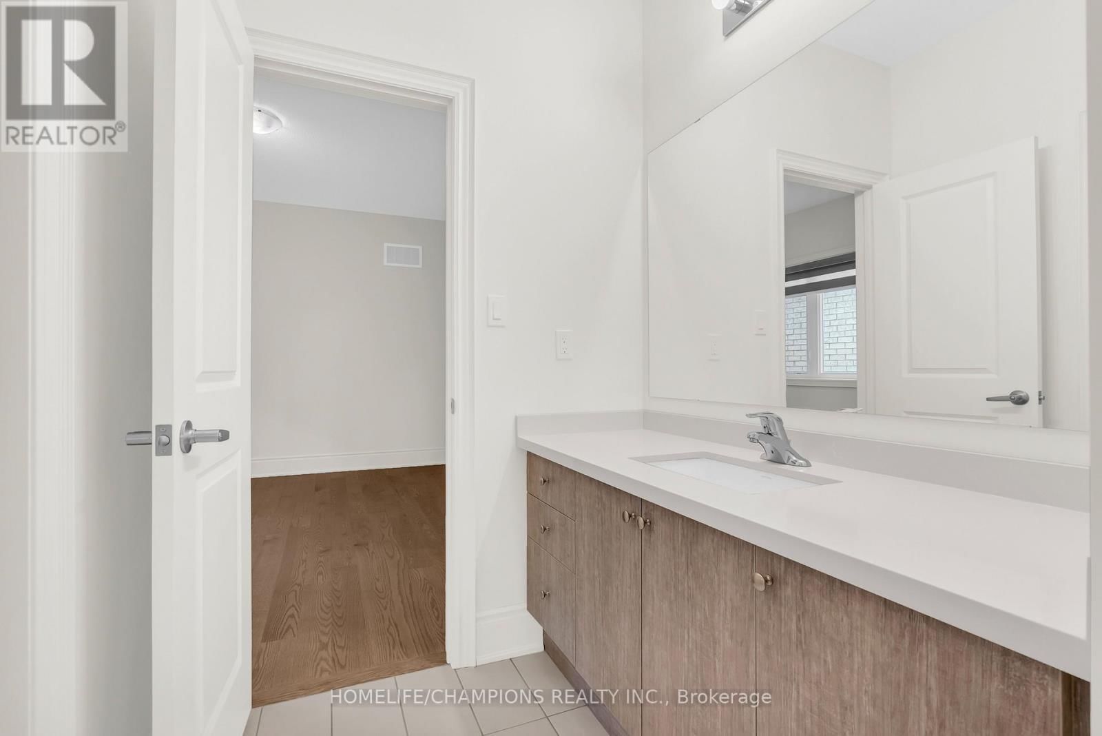 212 WESMINA AVENUE Image 41