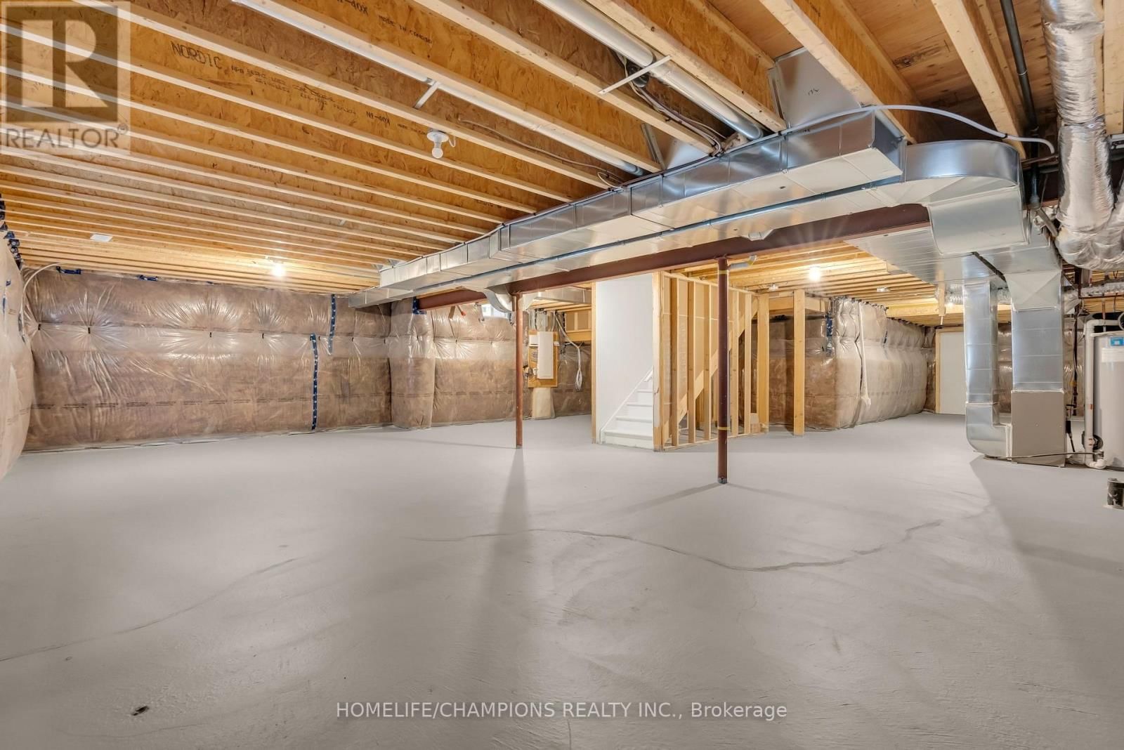 212 WESMINA AVENUE Image 44