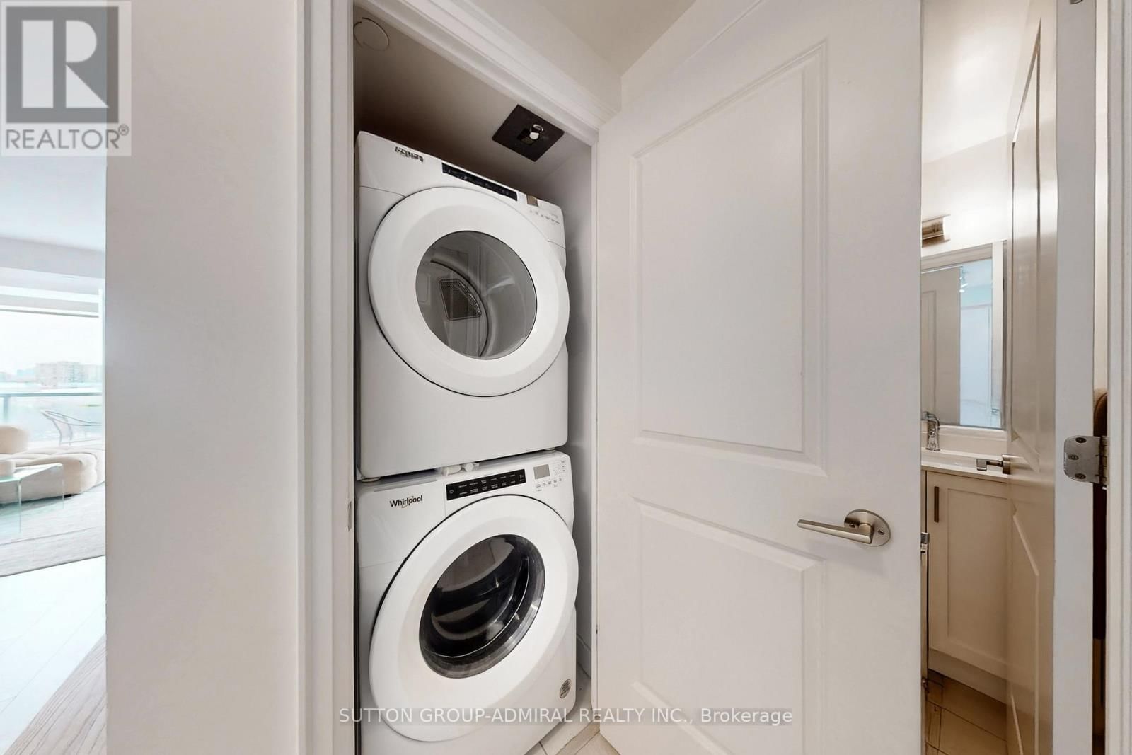 706 - 20 GATINEAU DRIVE Image 22