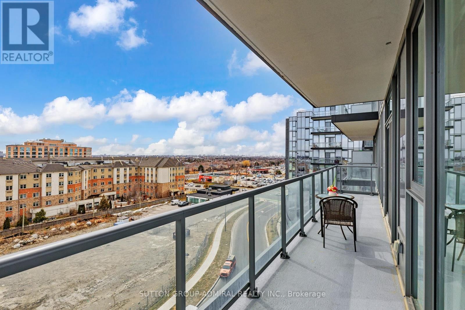 706 - 20 GATINEAU DRIVE Image 23