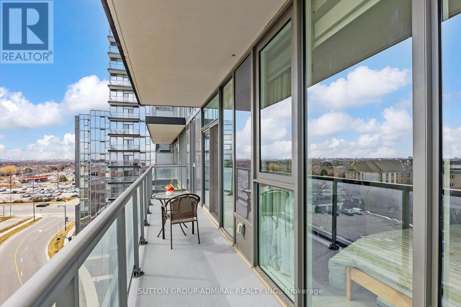 706 - 20 GATINEAU DRIVE Image 24