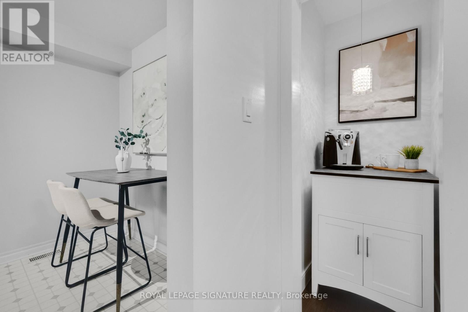 37 WRENDALE CRESCENT Image 18