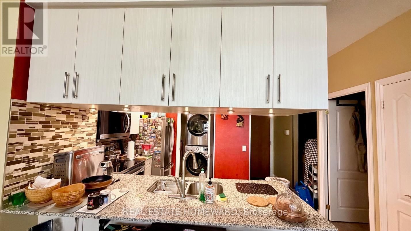 108 - 50 DISERA DRIVE Image 8