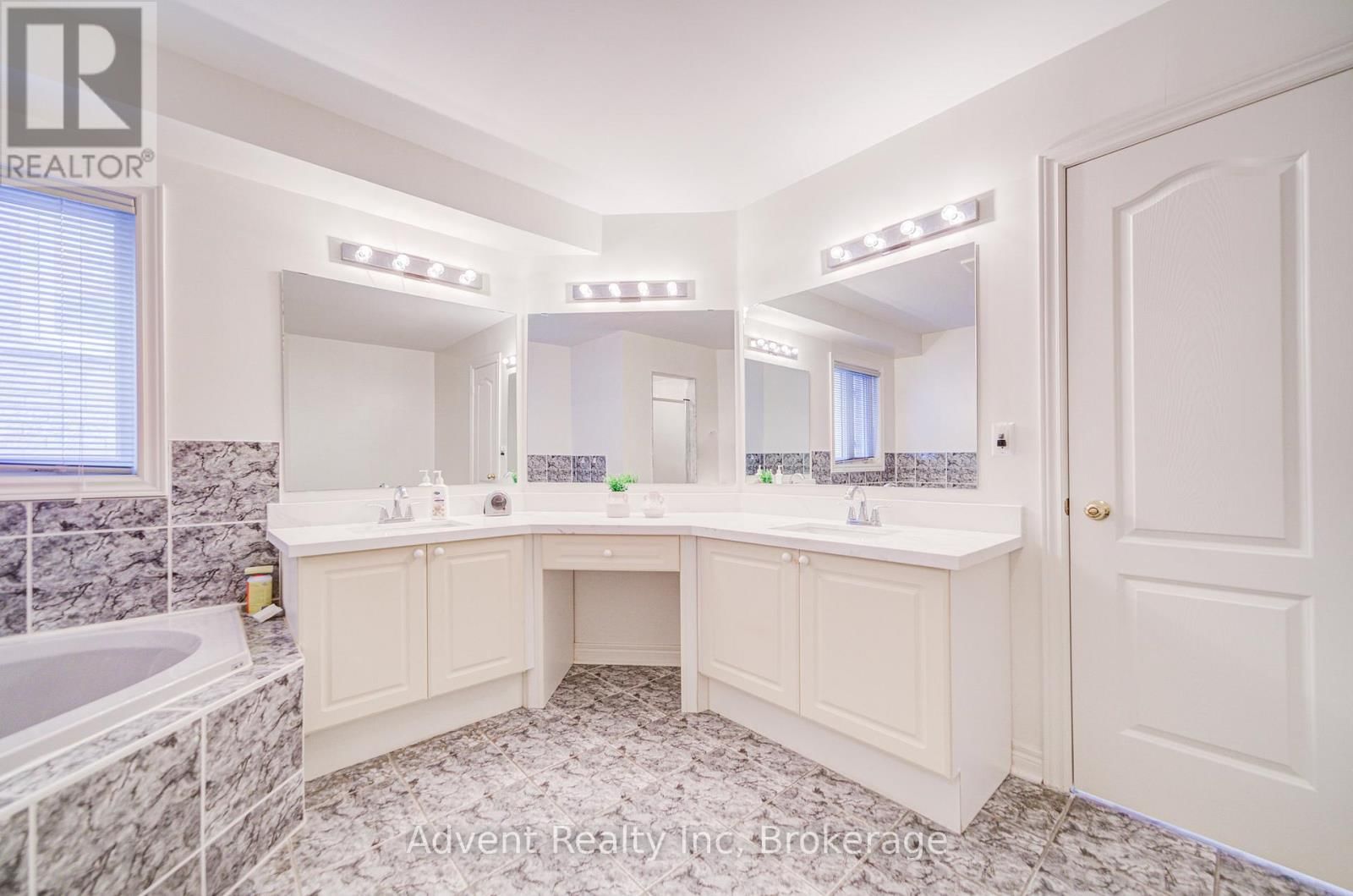 147 FRANK ENDEAN ROAD Image 26