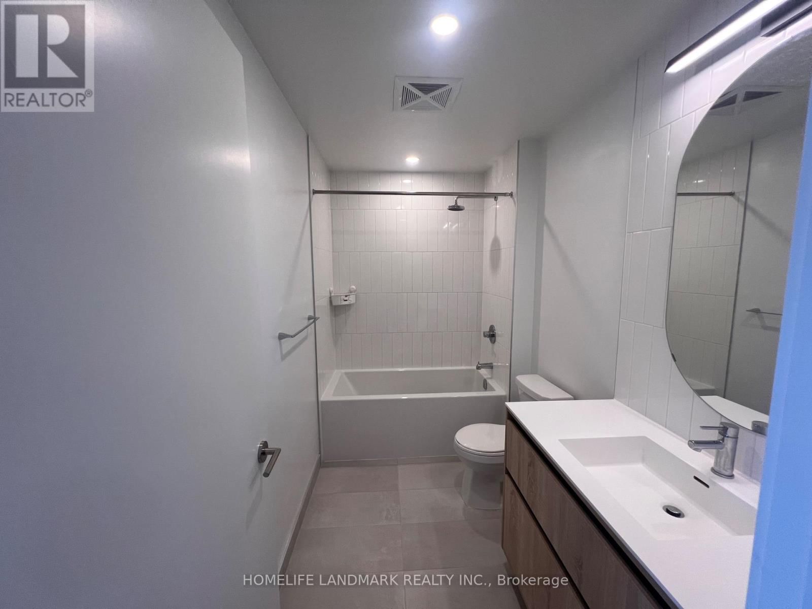 902 - 8 BEVERLEY GLEN BOULEVARD Image 16