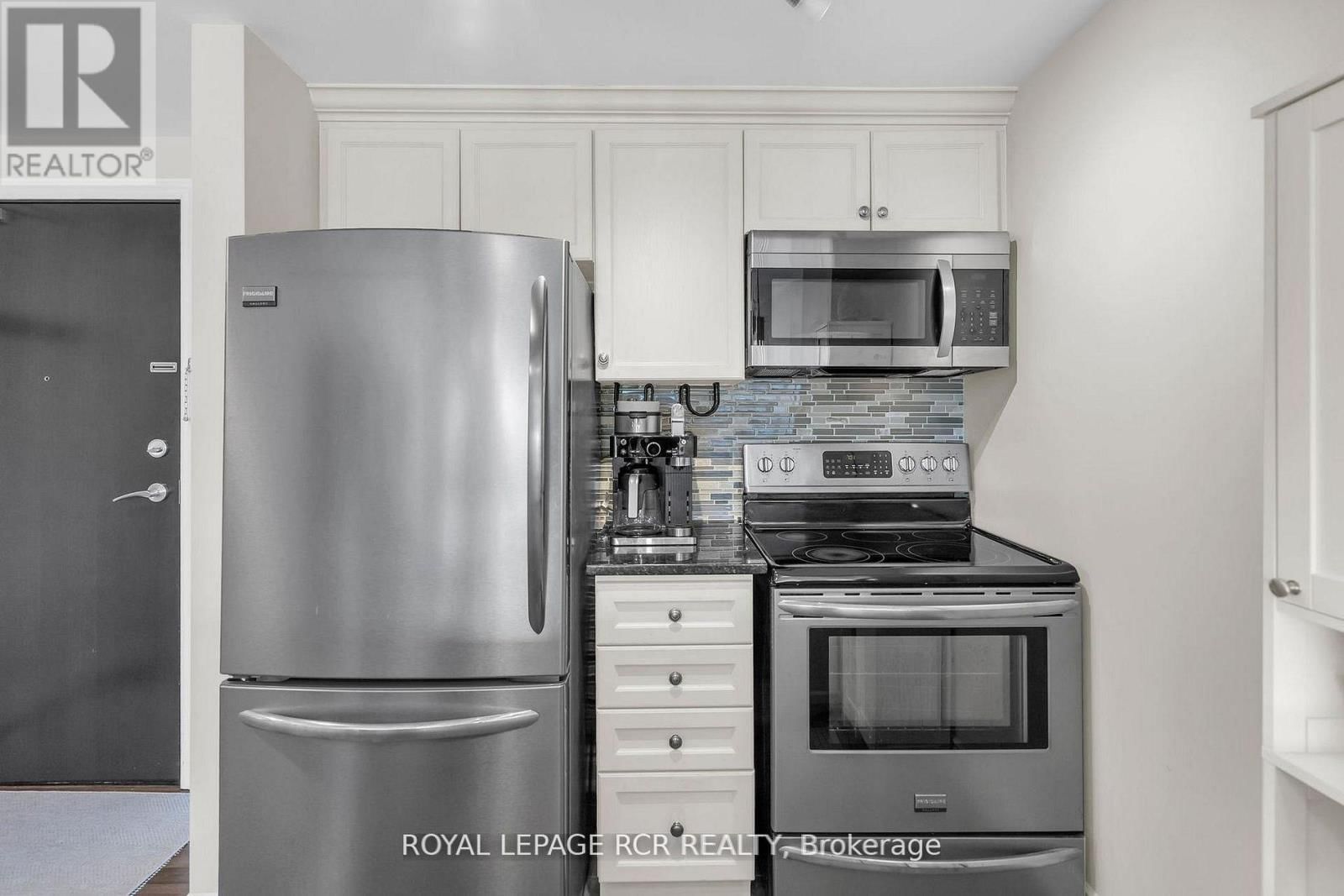 416 - 149 CHURCH STREET Image 13