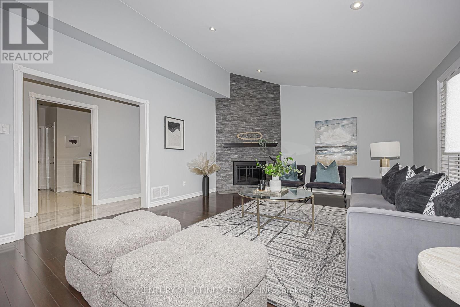 150 STRATHEARN AVENUE Image 11