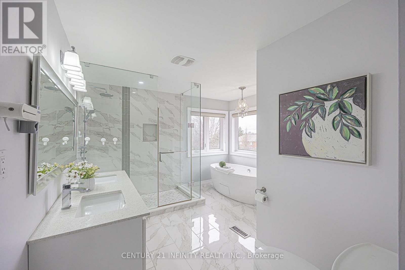 150 STRATHEARN AVENUE Image 27