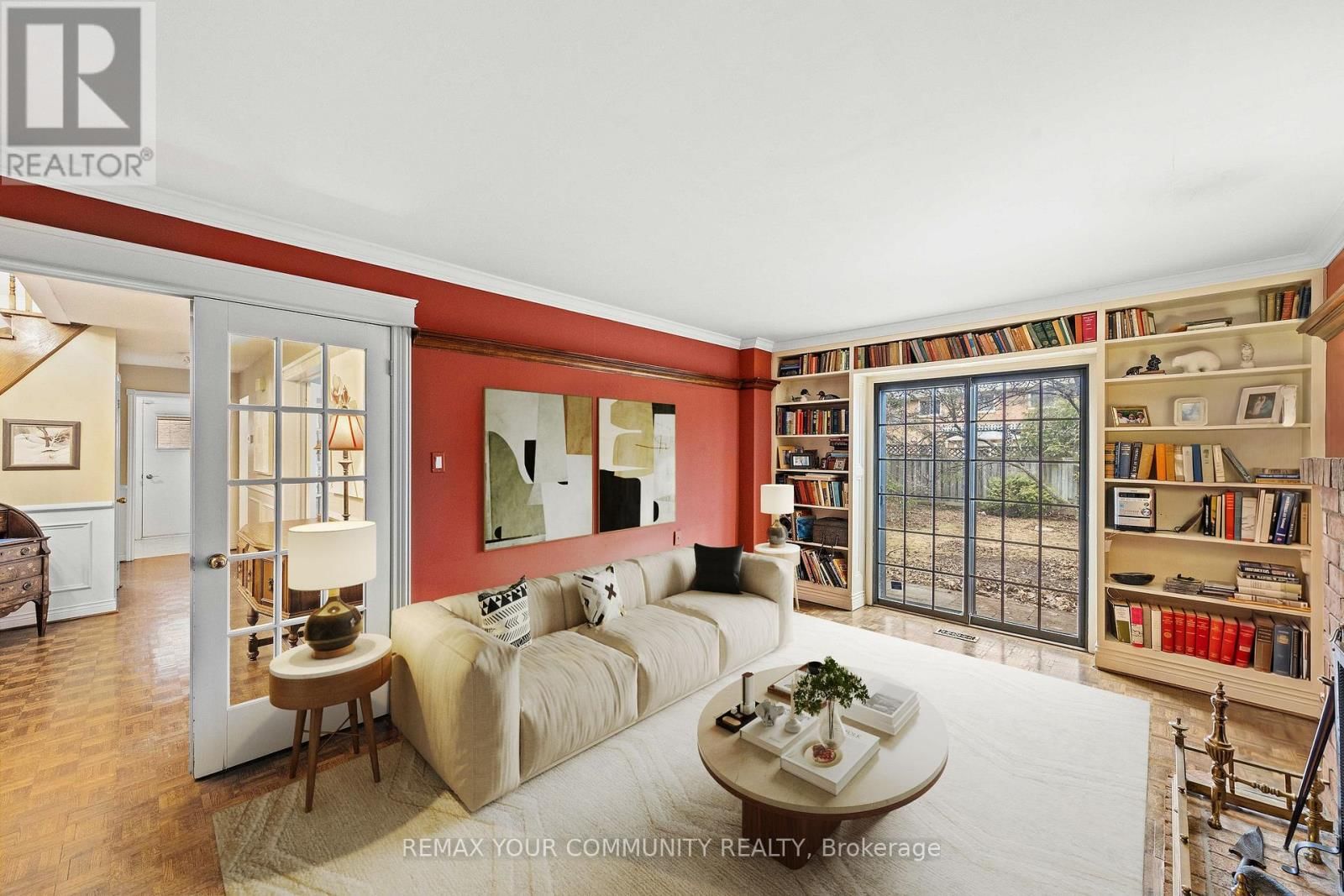 42 HOUSEMAN CRESCENT Image 10