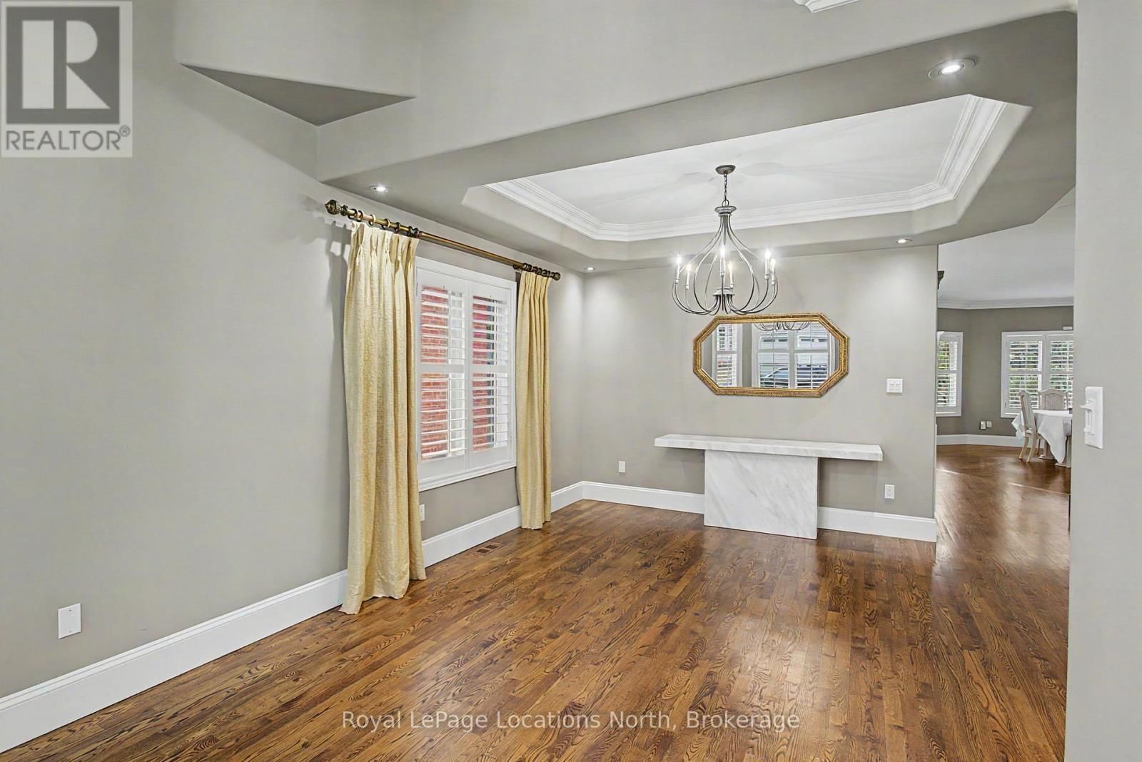 727 MADELINE HEIGHTS NORTH Image 4