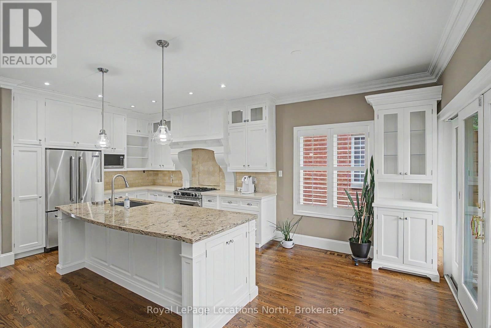 727 MADELINE HEIGHTS NORTH Image 6