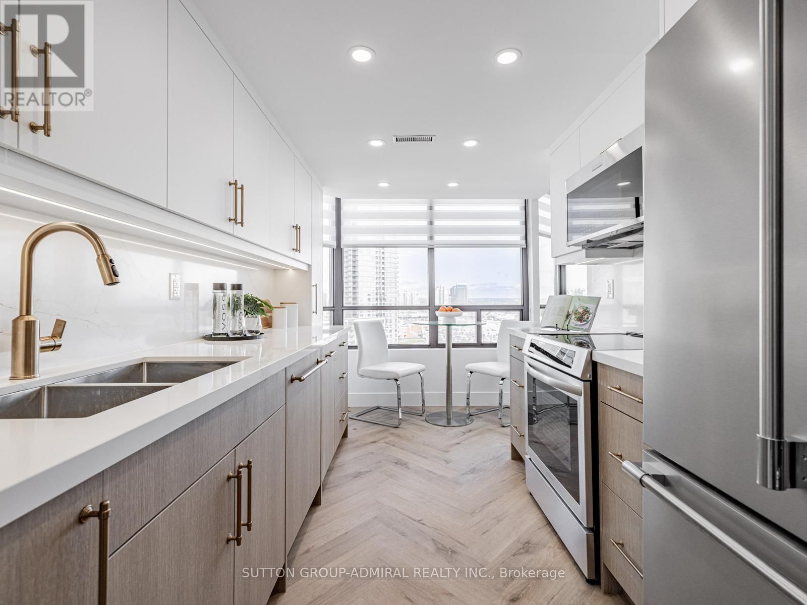 1611 - 7420 BATHURST STREET NORTH Image 12