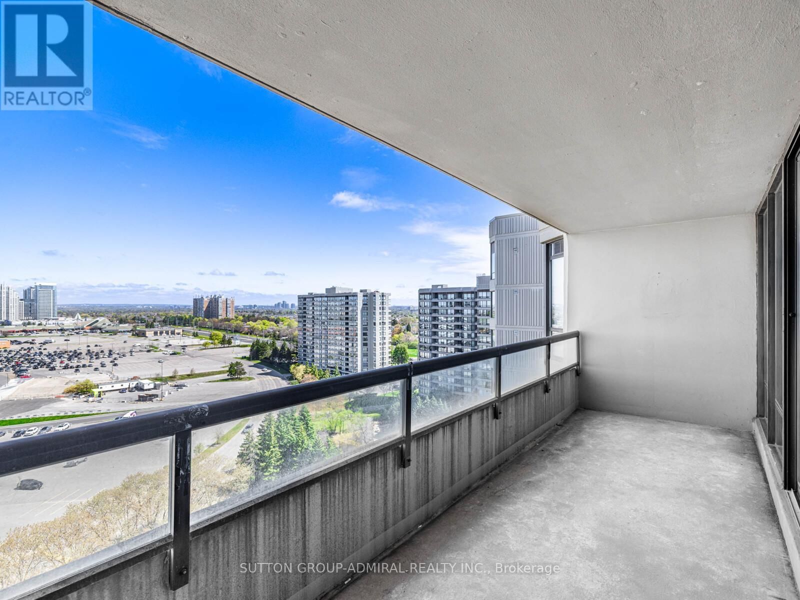 1611 - 7420 BATHURST STREET NORTH Image 26