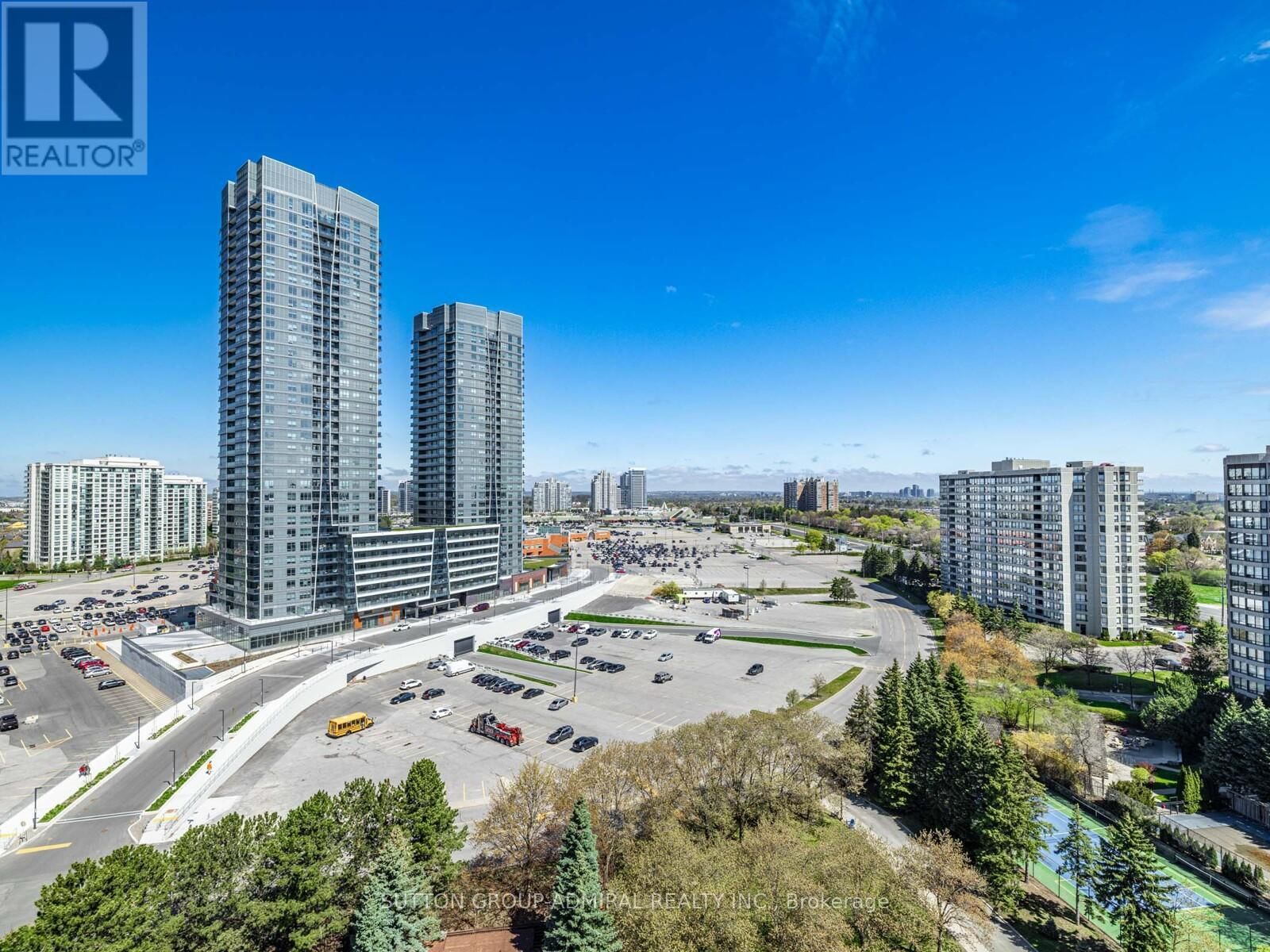 1611 - 7420 BATHURST STREET NORTH Image 30