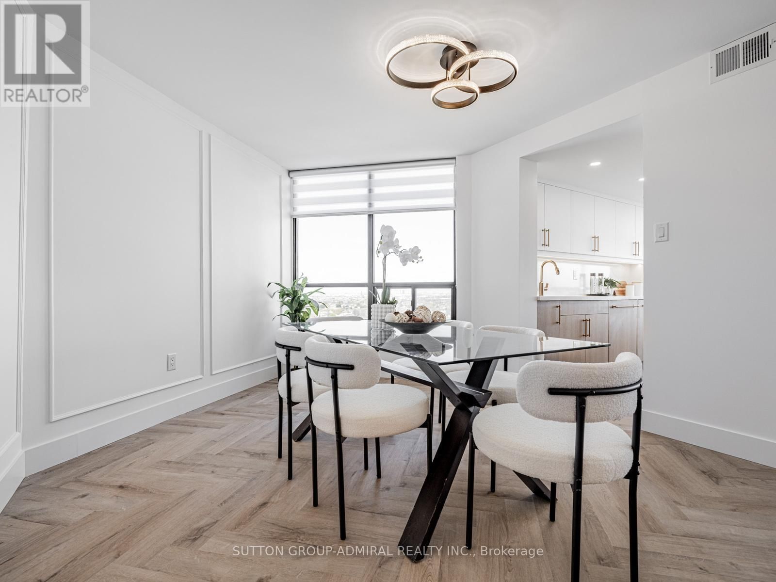 1611 - 7420 BATHURST STREET NORTH Image 9