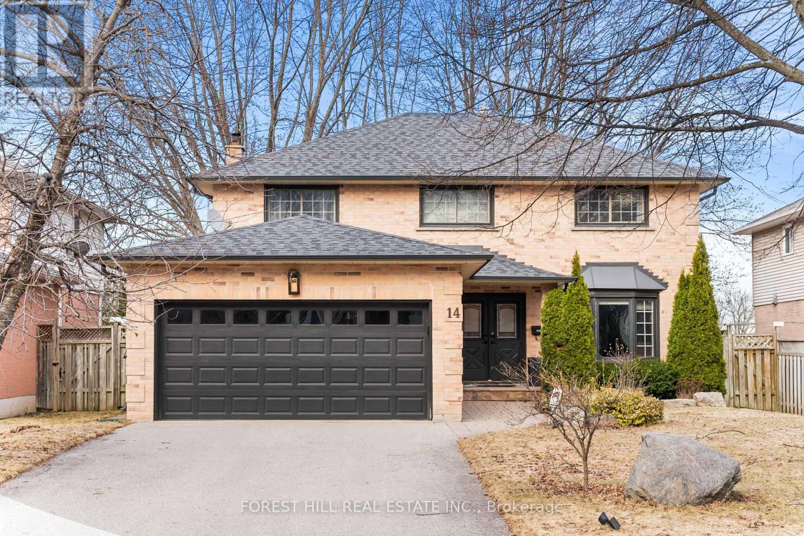 14 VALLEY CRESCENT Image 1