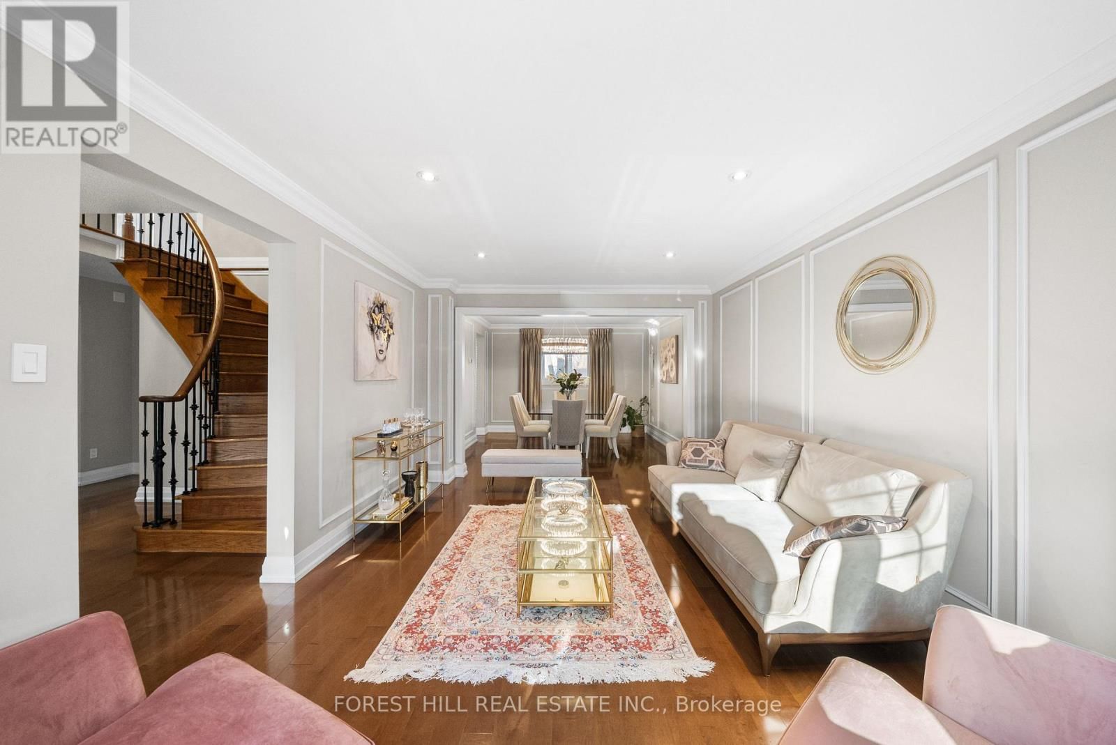 14 VALLEY CRESCENT Image 21