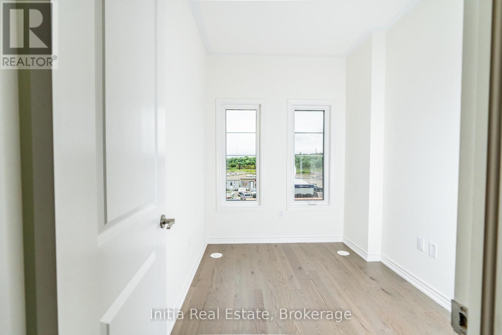 84 PAISLEY DRIVE Image 19