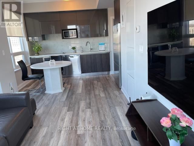 710 - 25 WATER WALK DRIVE Image 5