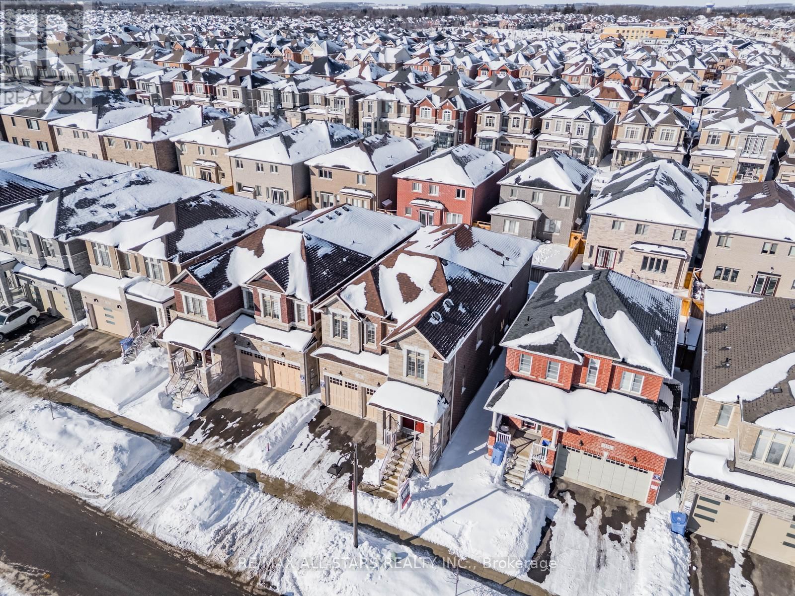 170 FALLHARVEST WAY Image 47