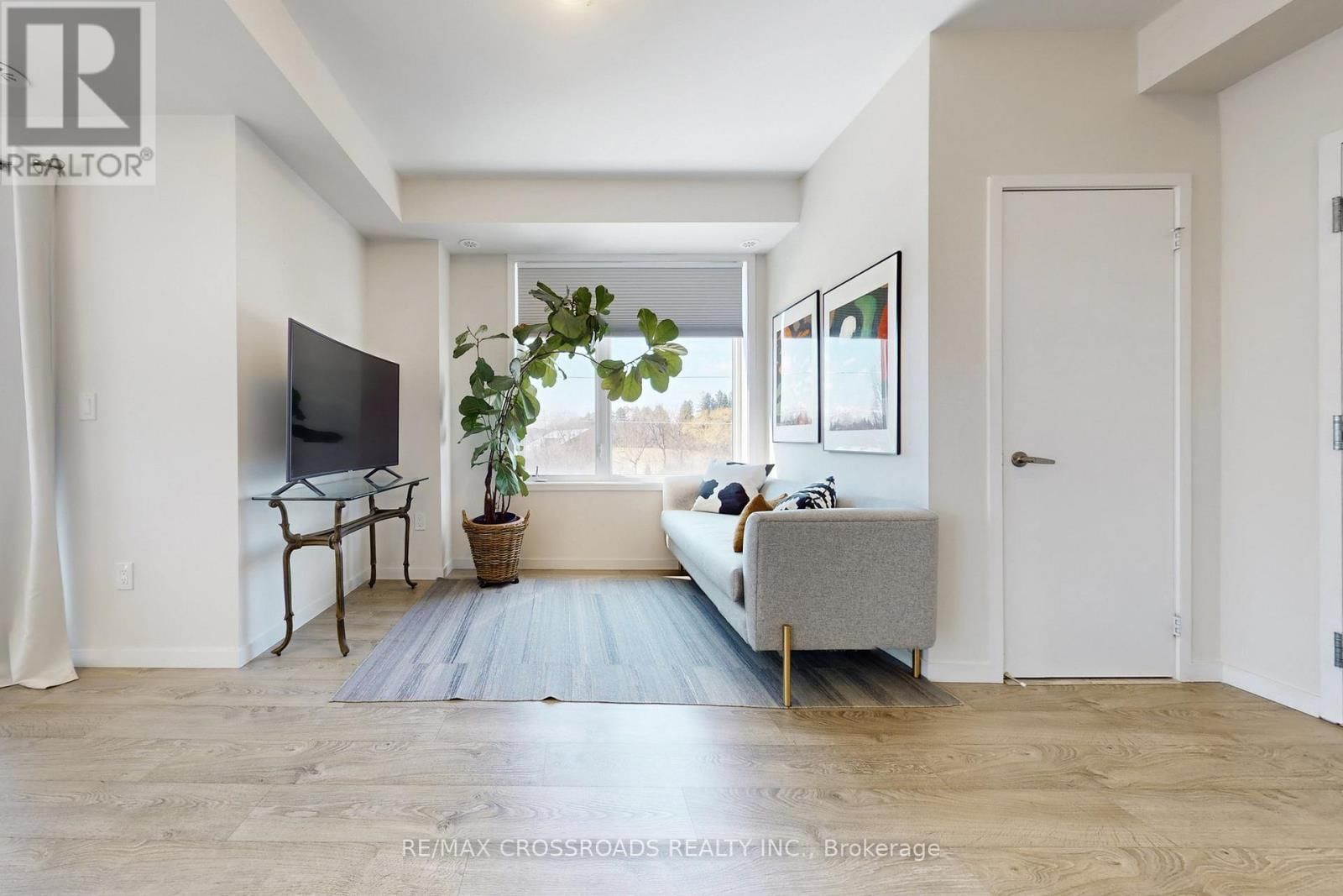 10 - 100 ALEX GARDNER CIRCLE Image 5