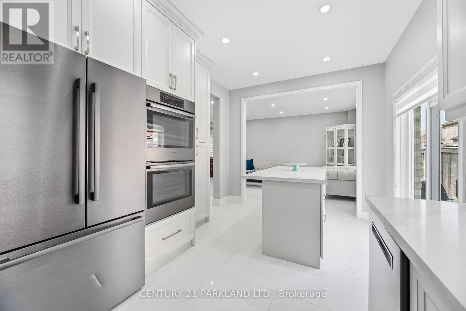 15 JONAS MILLWAY Image 16