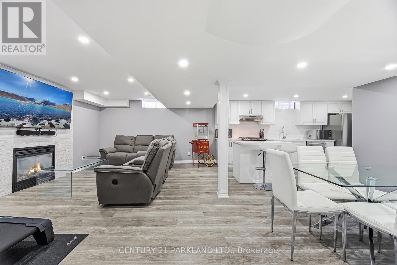 15 JONAS MILLWAY Image 29