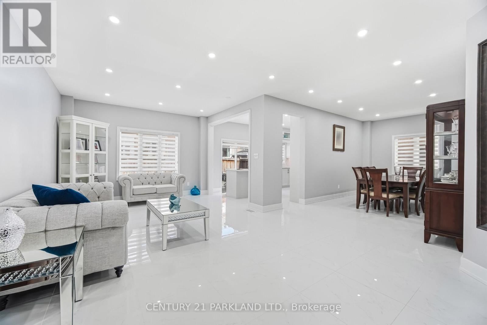 15 JONAS MILLWAY Image 5