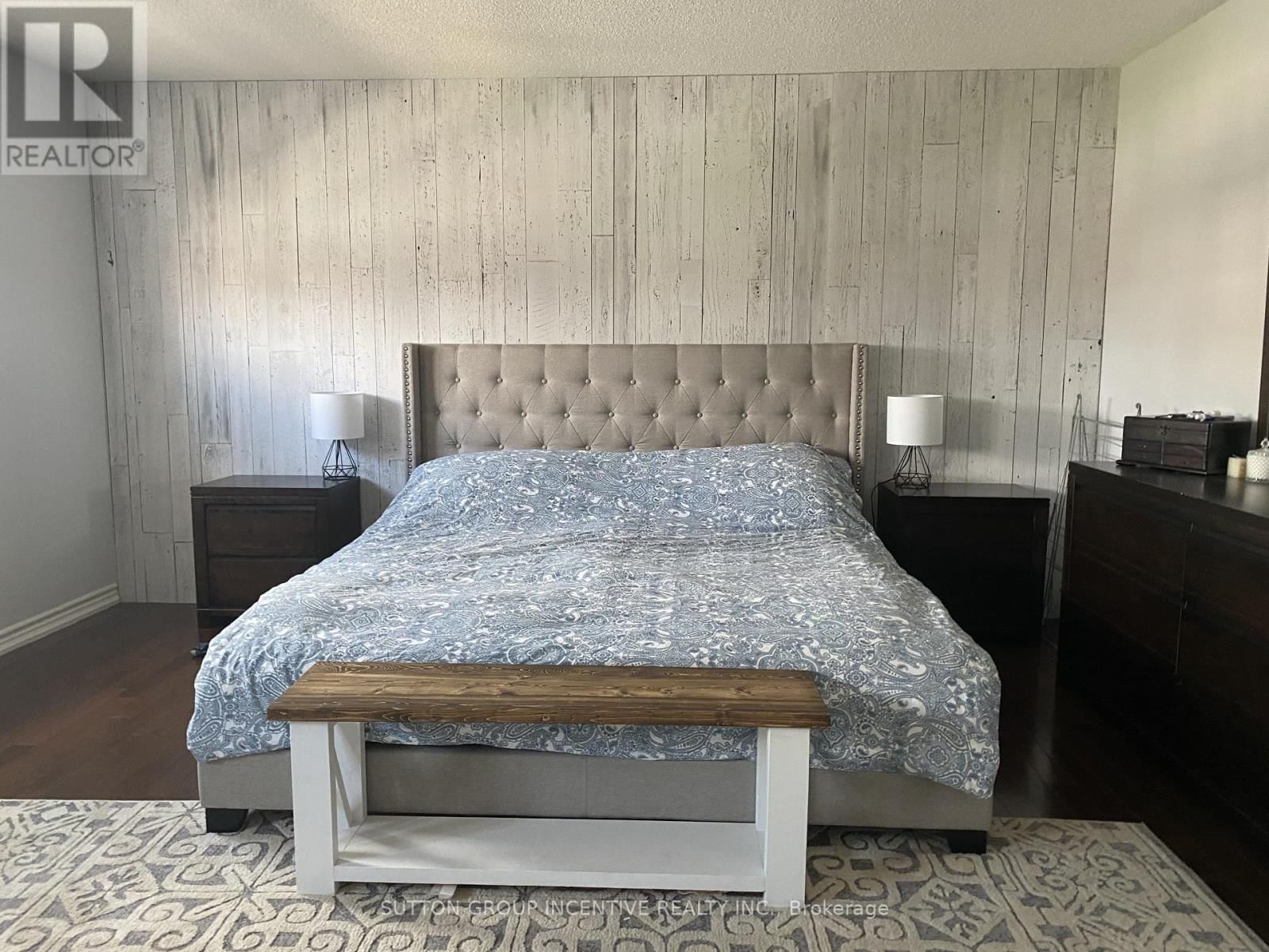 1411 SHELDON STREET Image 12