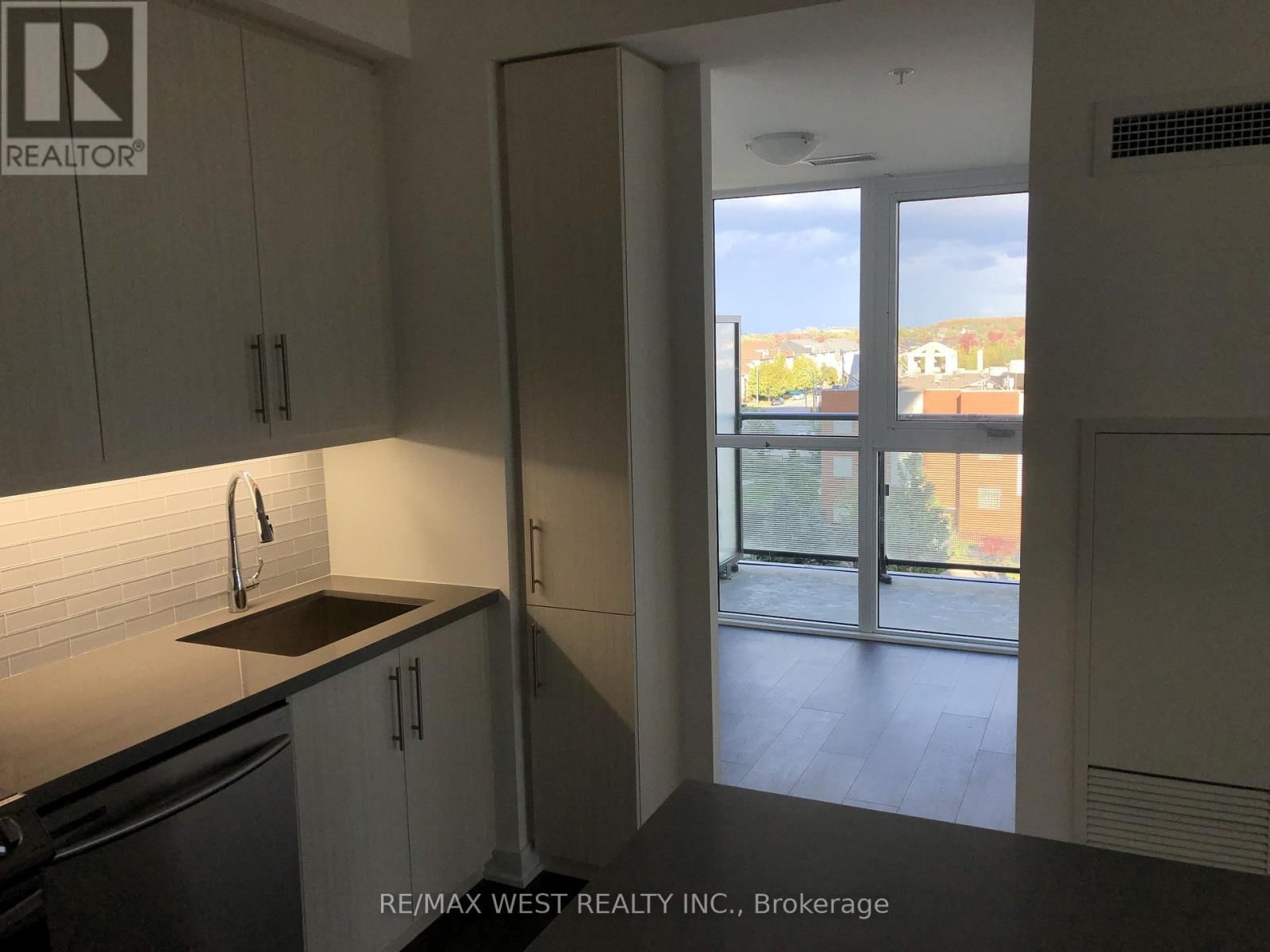 509 - 75 ONEIDA CRESCENT Image 6