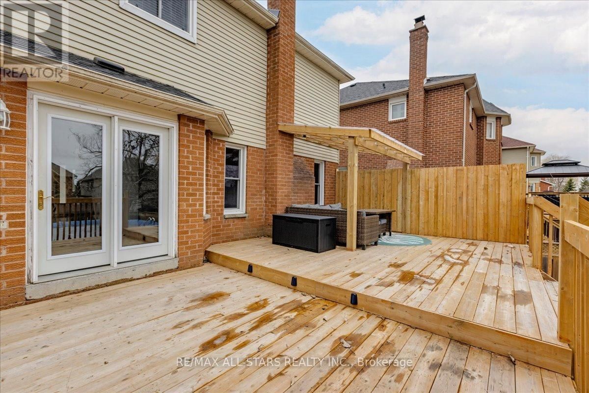 40 CHARTWELL CRESCENT Image 36