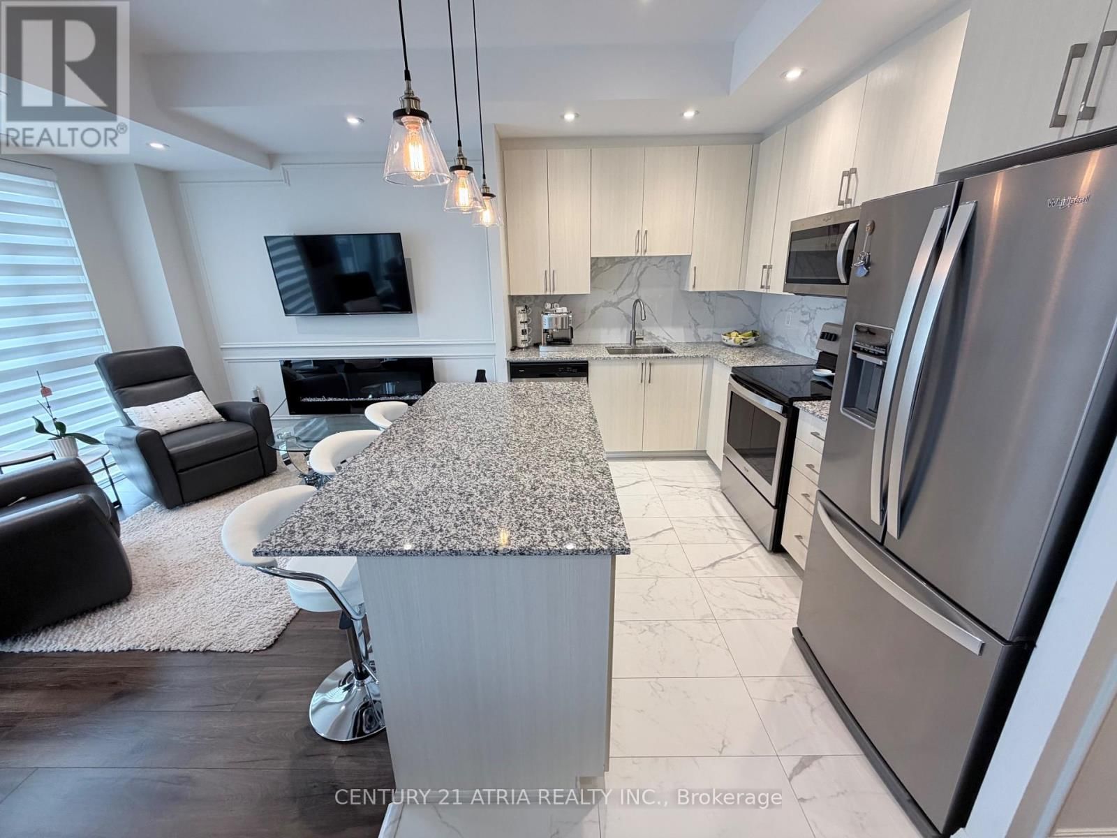 A203 - 5309 HIGHWAY 7 ROAD Image 17