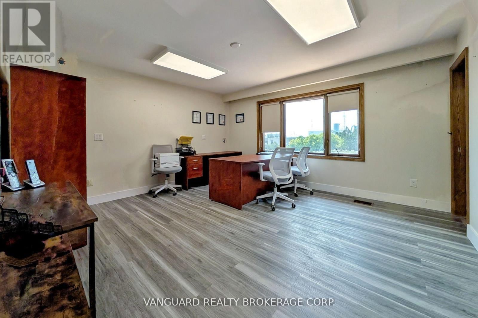 7370 MARTIN GROVE ROAD Image 18