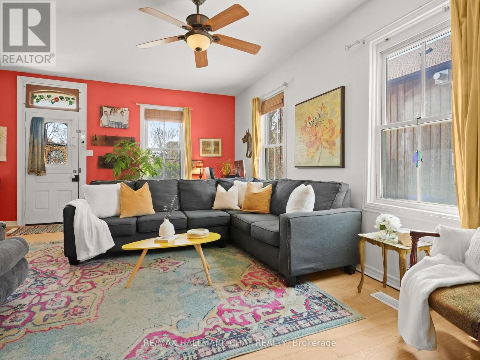 8116 MAIN STREET Image 10