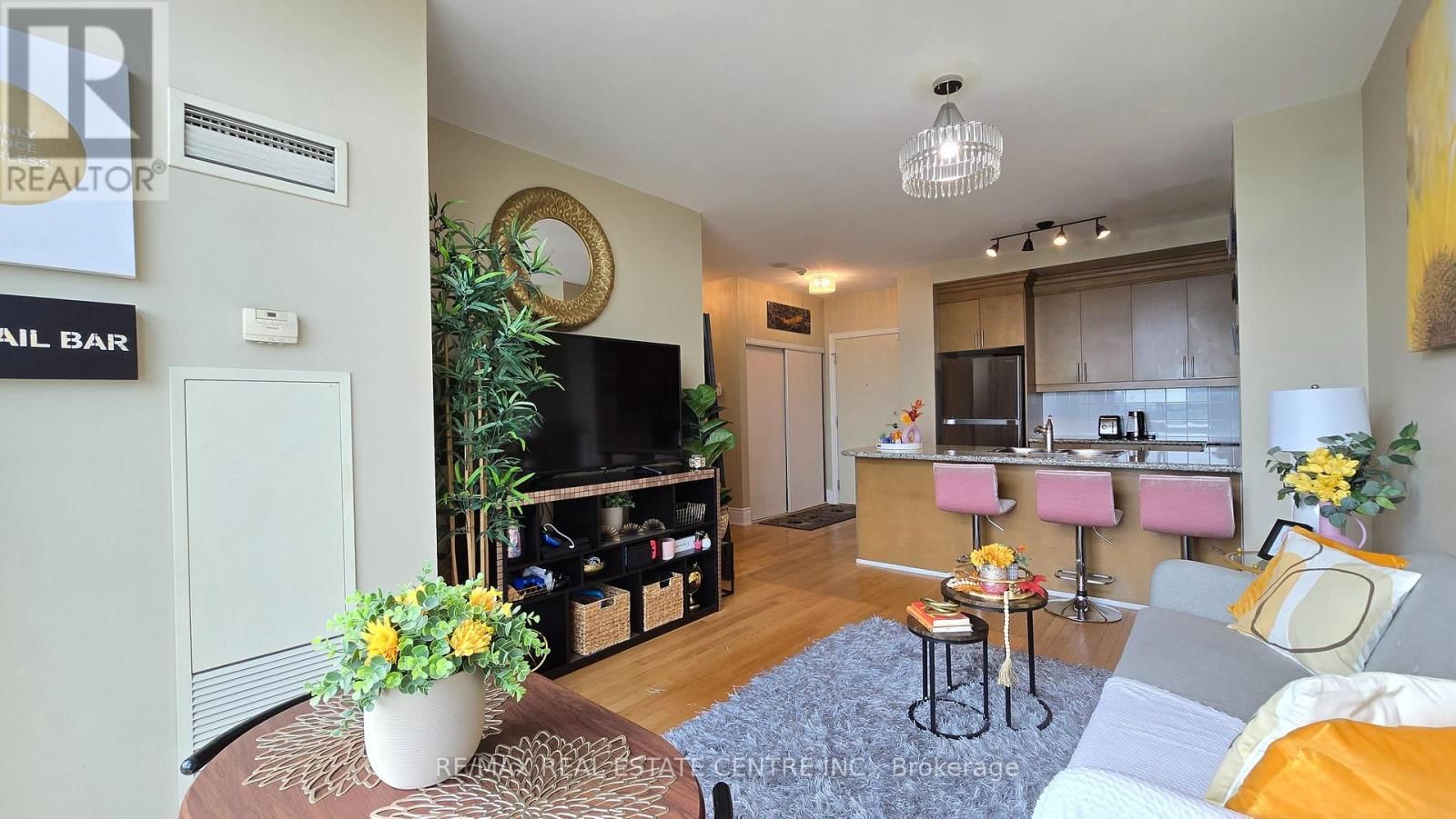 PH207 - 18 HARDING BOULEVARD Image 20