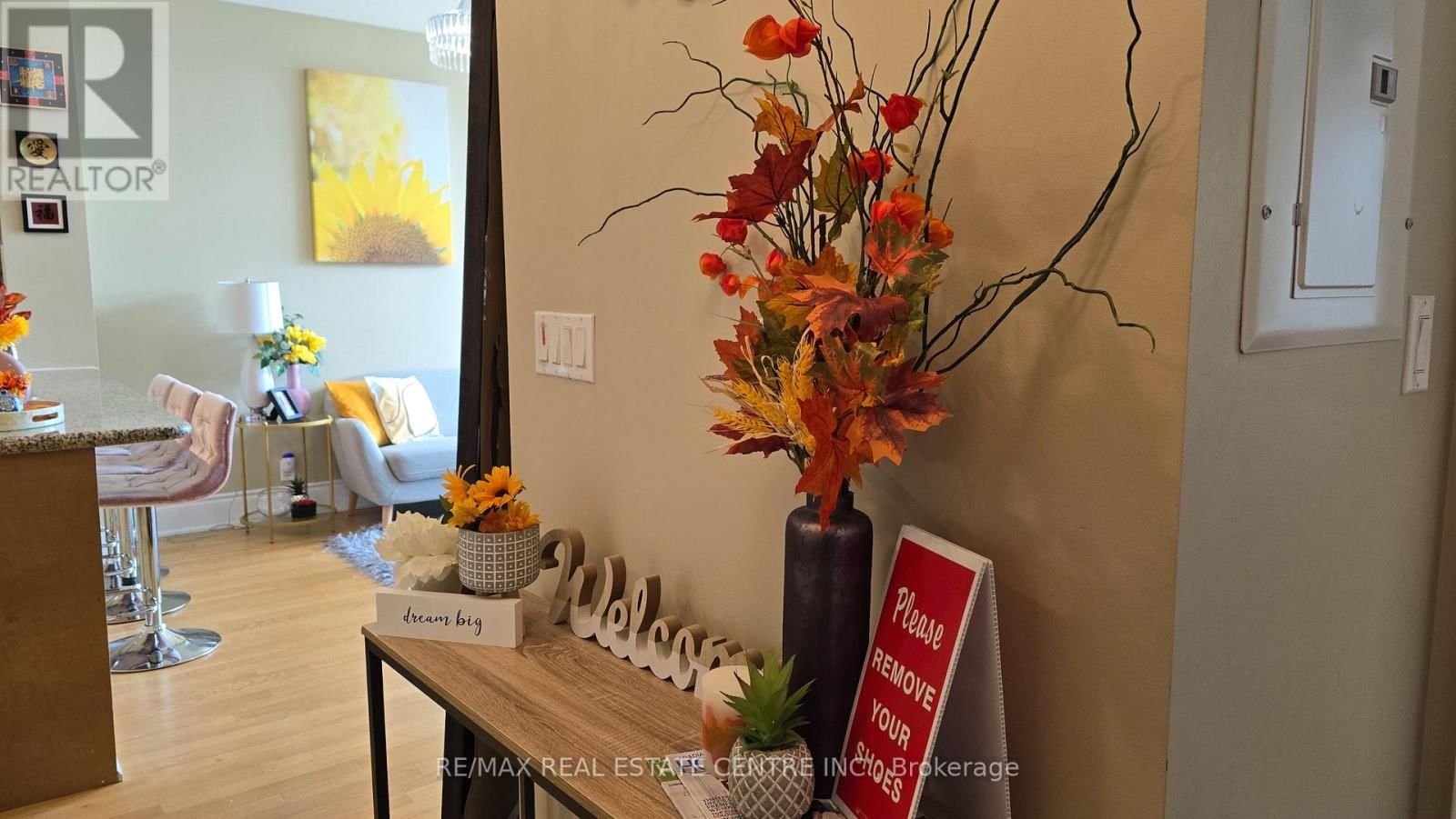 PH207 - 18 HARDING BOULEVARD Image 24