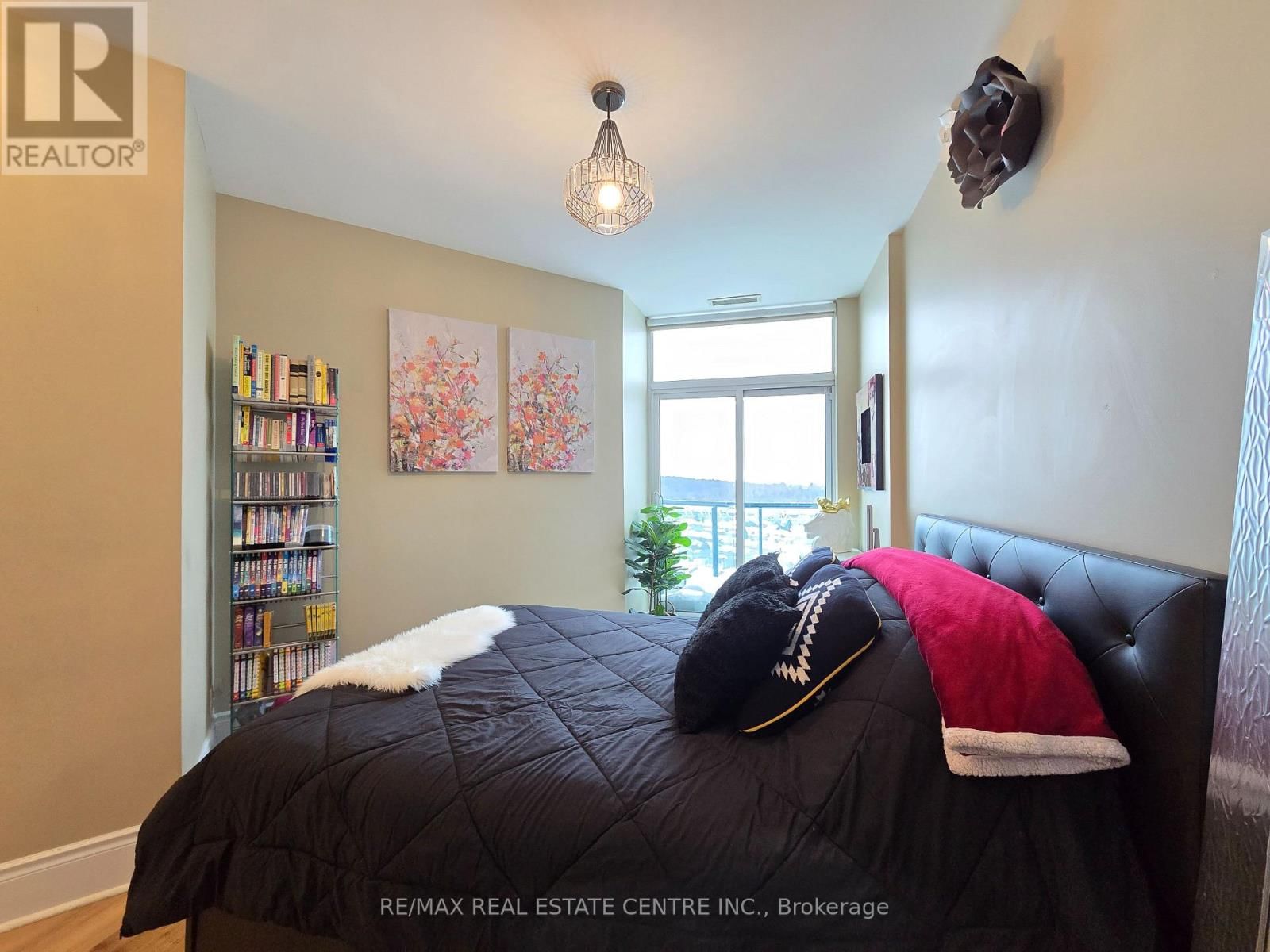 PH207 - 18 HARDING BOULEVARD Image 29