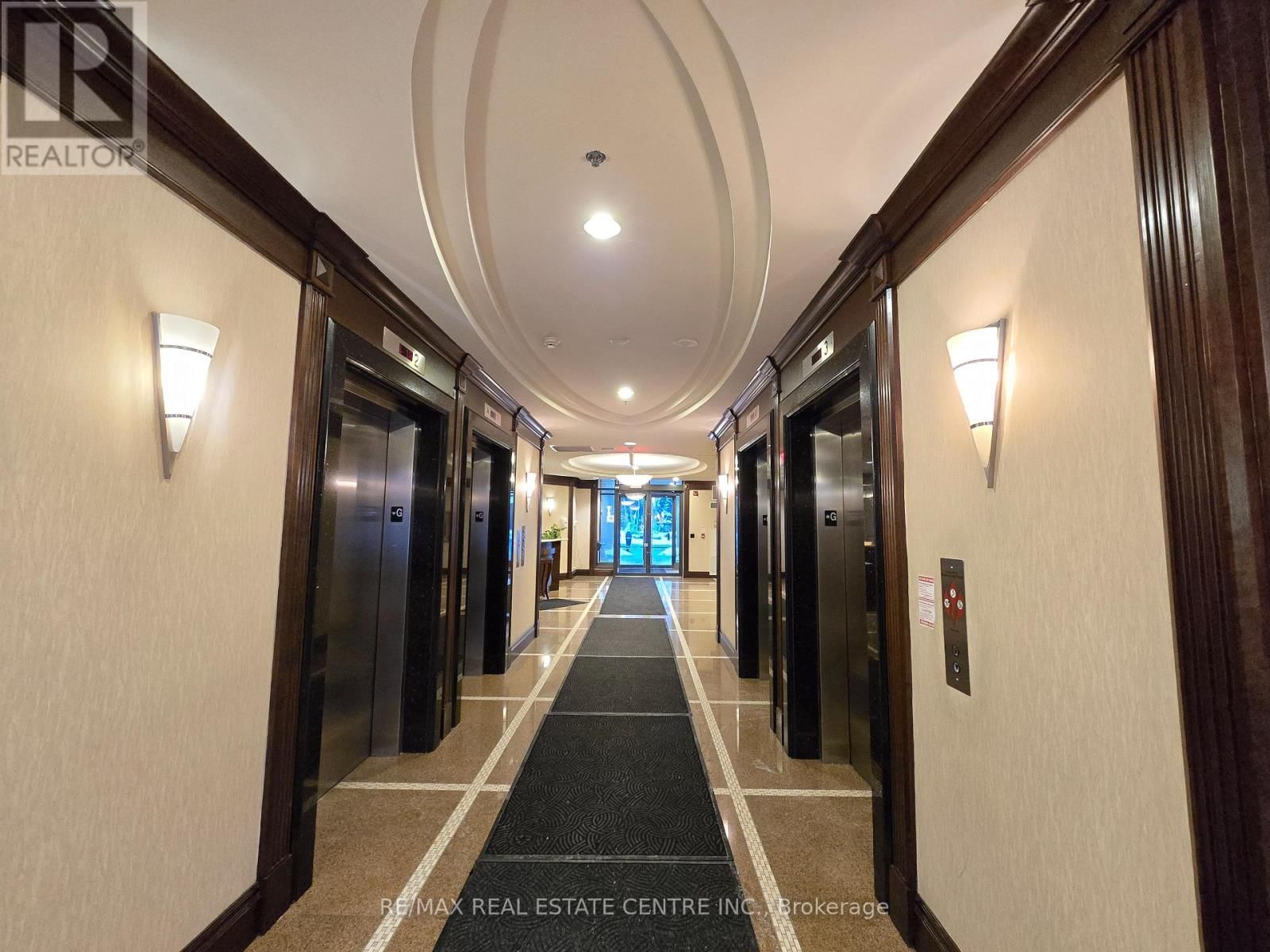 PH207 - 18 HARDING BOULEVARD Image 41