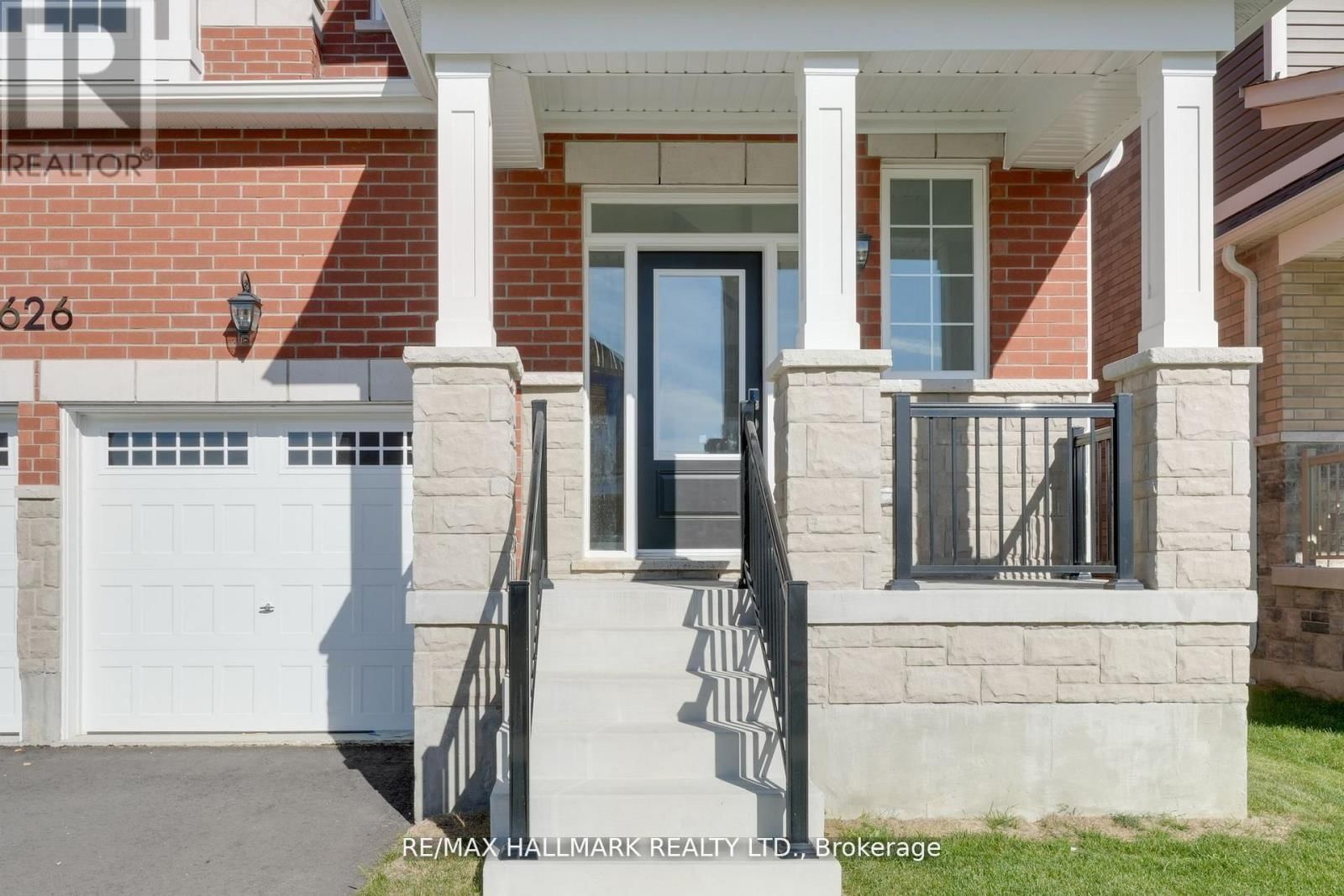 626 NEWLOVE STREET Image 5