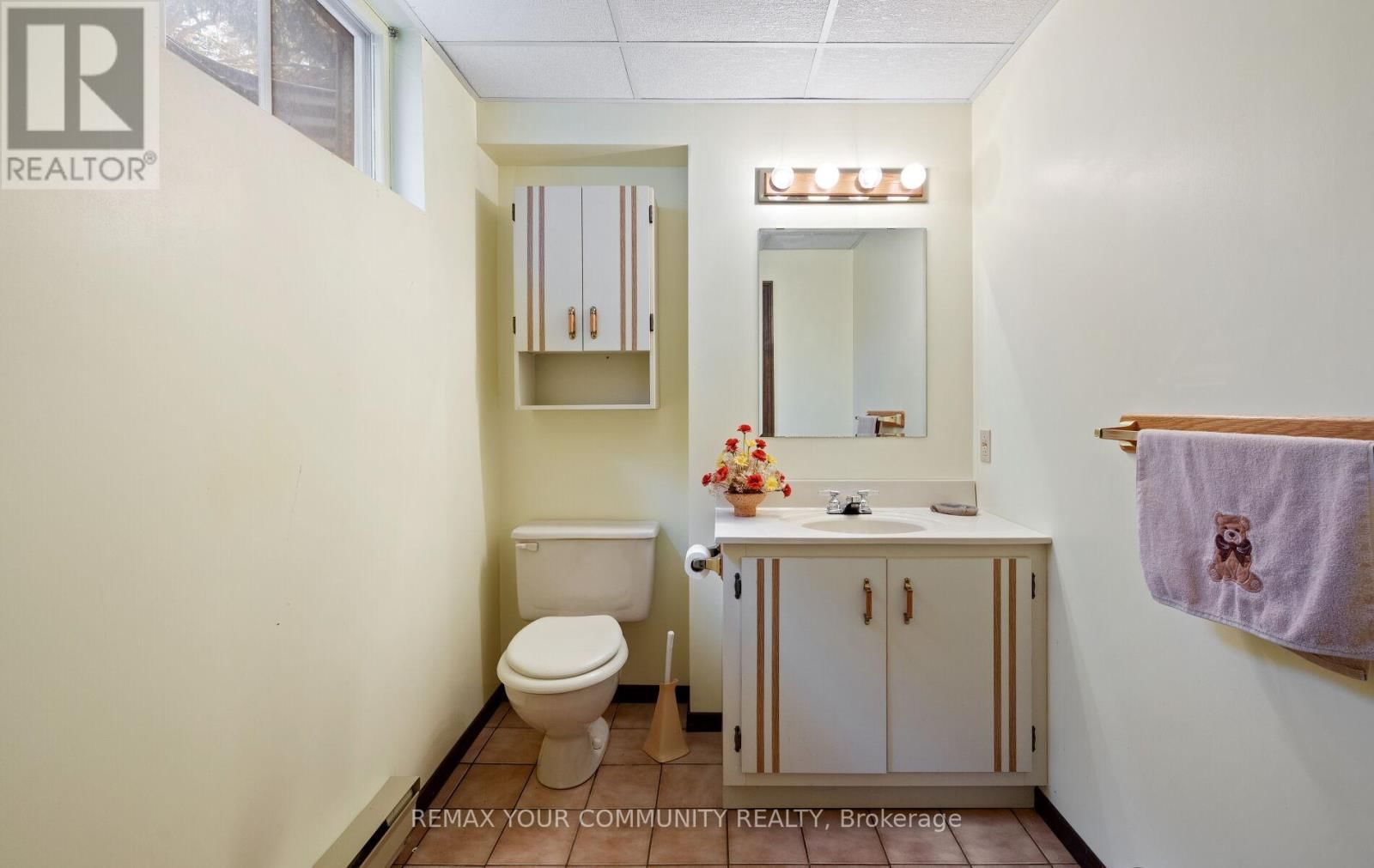 11 GLENVIEW DRIVE Image 23